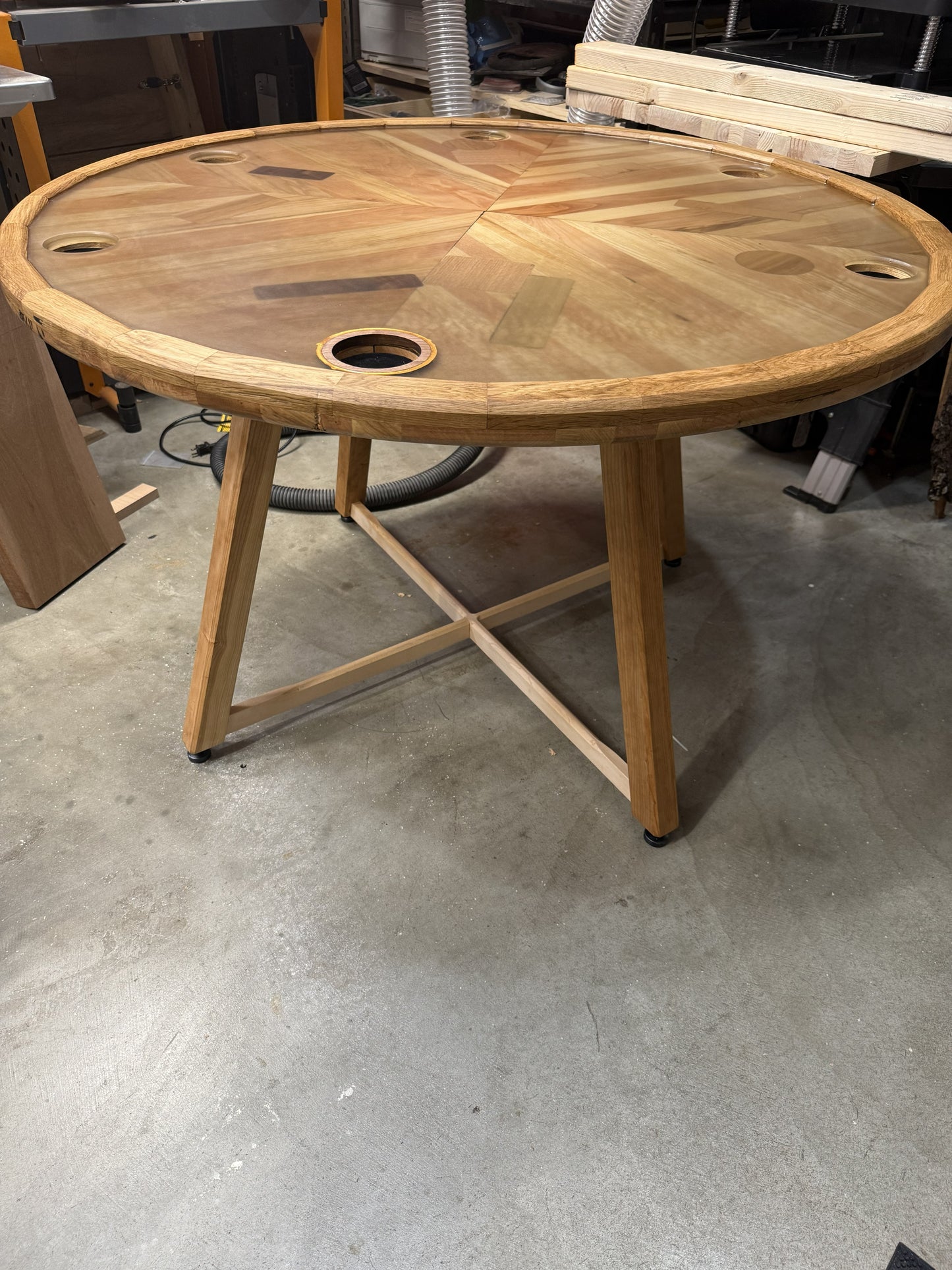 Unique Round Game Table w/ Built-in Cup Holders